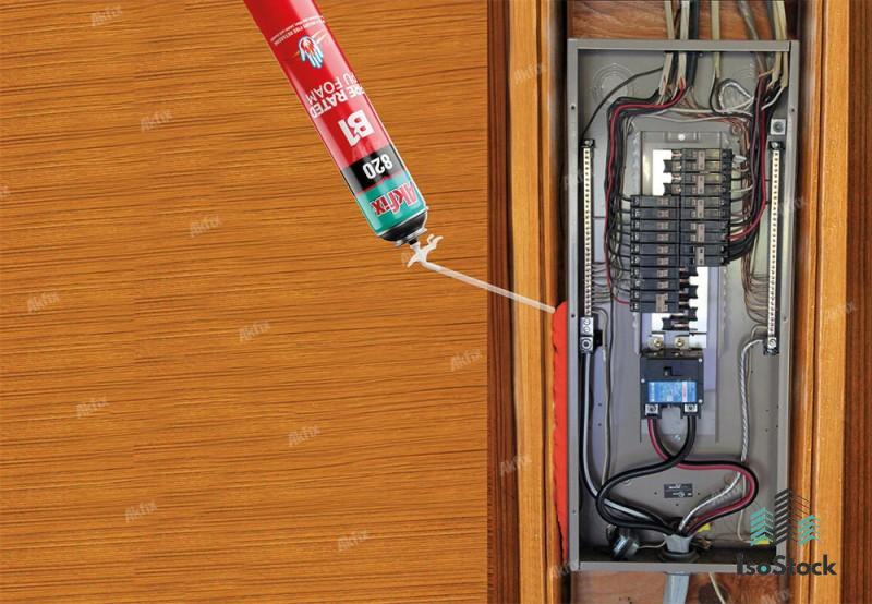 Akfix 820P B1 Spumă Poliuretanică Ignifugă Profesională, aplicare cu pai, 750mp