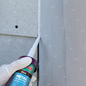 Akfix P645 Silicon etanșant pentru metale, negru 310ml